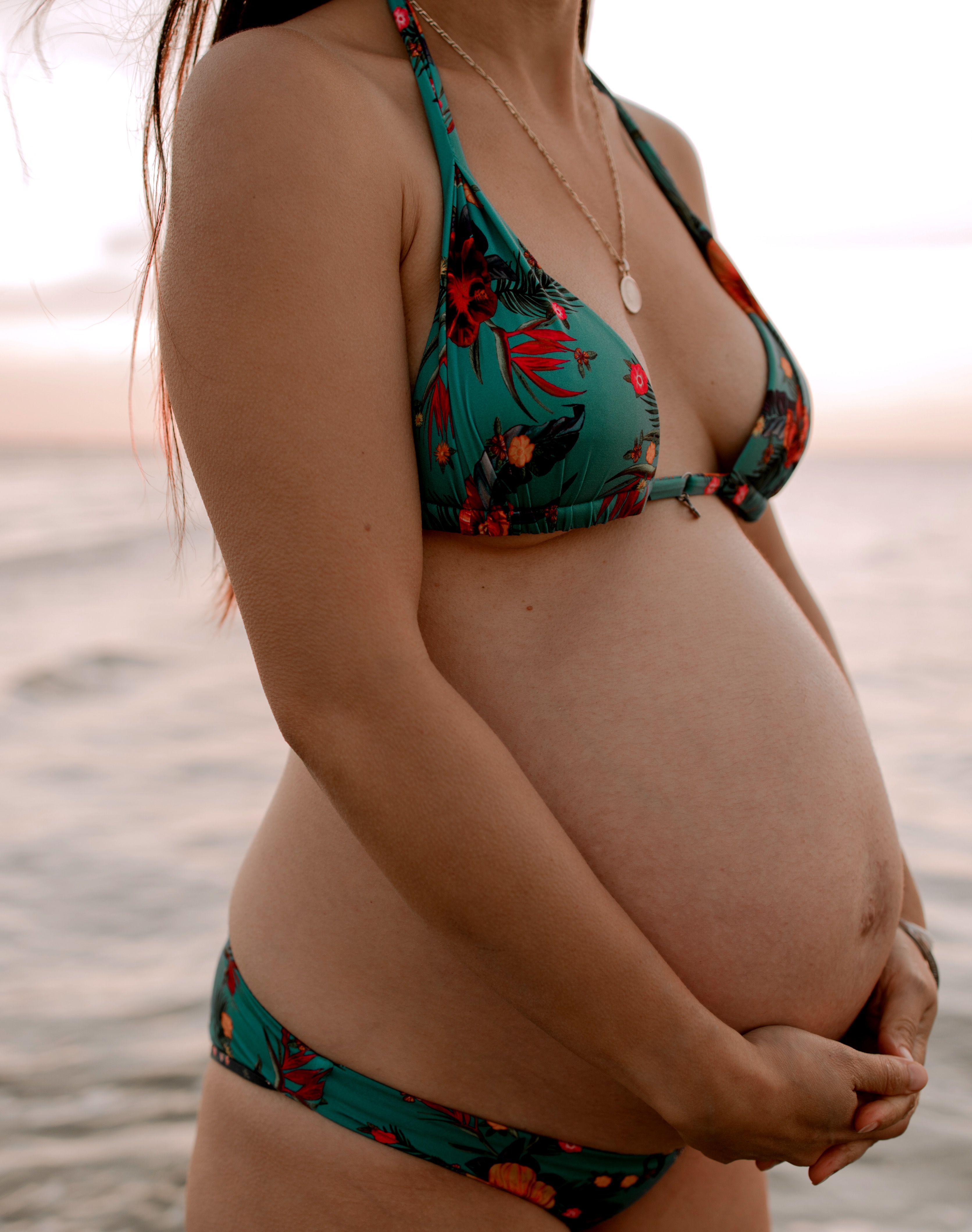 femme-enceinte-puissante